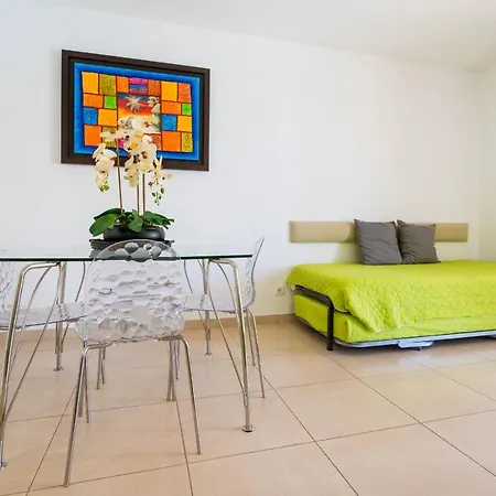 Varandas Dagua - First Floor 1 Bedroom דירה